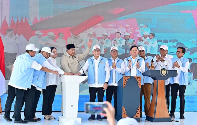 Presiden Prabowo Resmikan Kopdes/ Kel Merah Putih, Momentum Kembalikan Sistem Ekonomi Ke Pasal 33 UUD 45